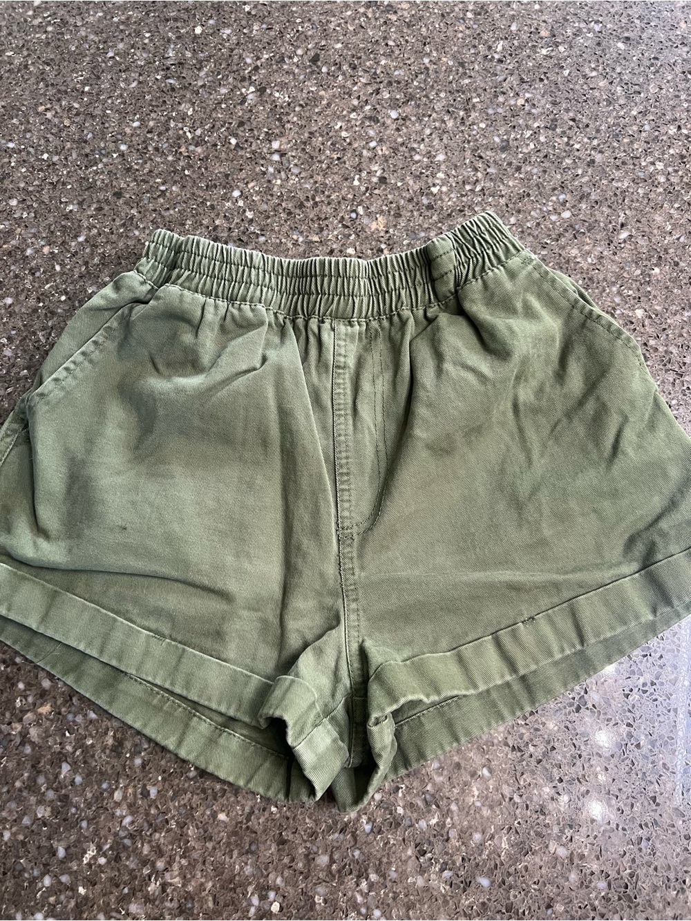 Forever 21 Olive Green High-Waist Pull-On Shorts Size S Pockets Summer Outdoors